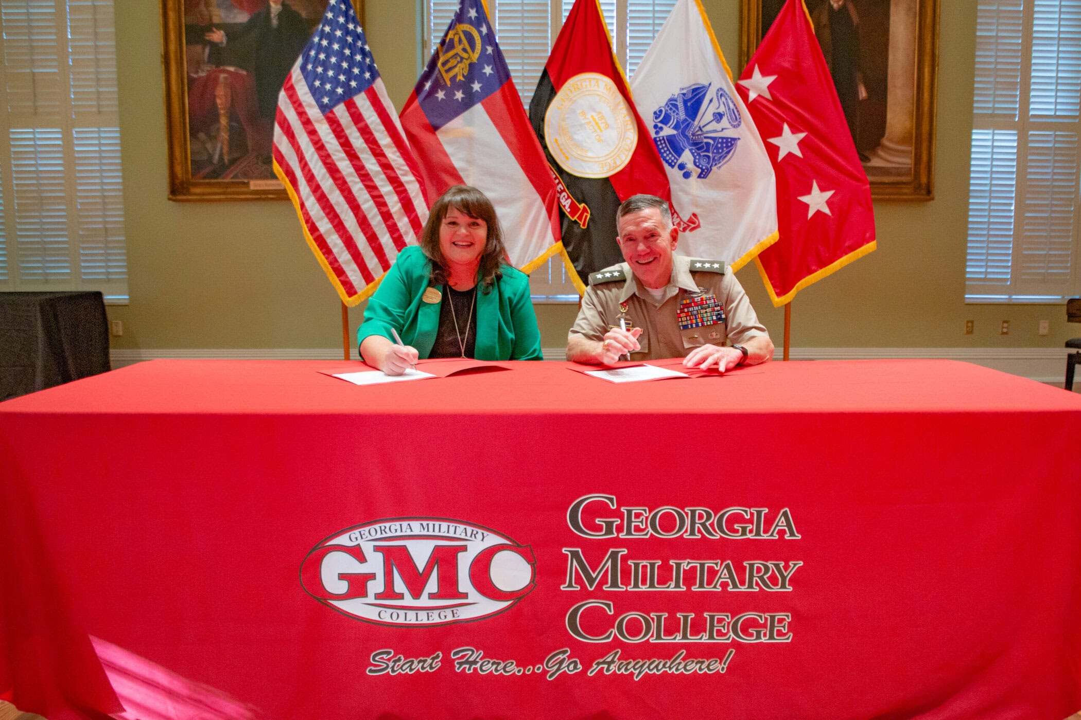 Wiregrass Georgia Technical College President DeAnnia Clements and GMC President LTG William B. Caldwell, IV (USA Ret)